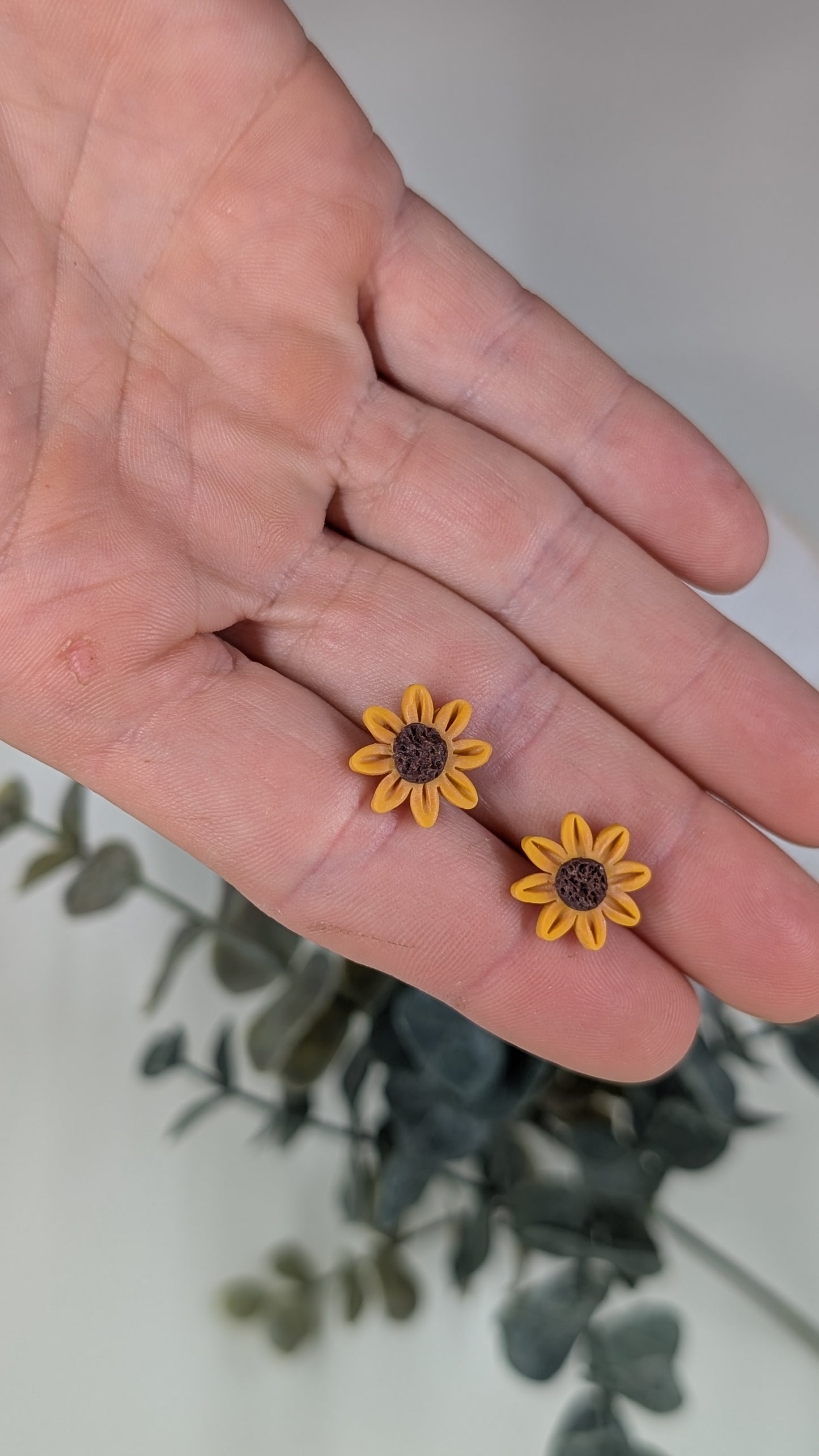 Sunflower Studs